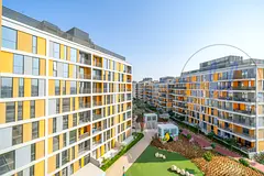 One Month Free Rent | Corner Unit | Closed Kitchen