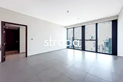 Vacant now | High floor | Large layout