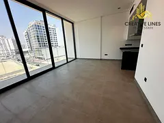 BRAND NEW//PRIME LOCATION//VERY SPACIOUS