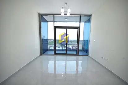 1 Month Free 2 BHK + Store Closed Kitchen Available for Rent Next to Al Mulla Plaza