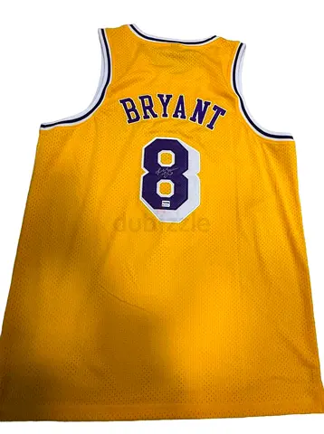 Kobe Bryant Jersey Hand Signed PSA/DNA