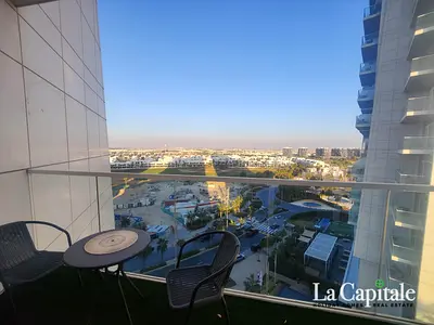 REFURBISHED | VACANT IN APRIL | GOLF AND POOL VIEW