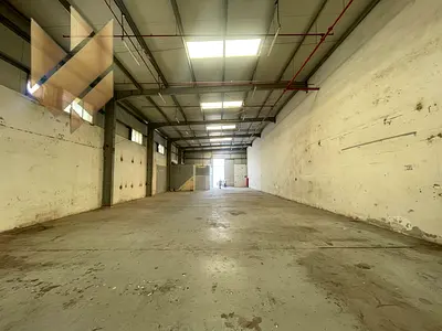 A fully equipped warehouse in Industrial Area 13, Sharjah, with a spacious layout. An excellent opportunity you shouldn’t miss, offered at a competiti