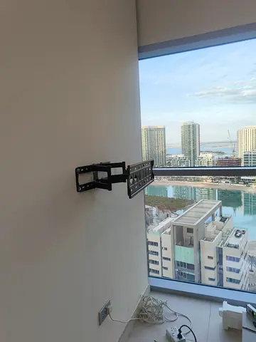 Professional TV Wall Mount  Handyman Service in All Abu Dhabi – Starting from 90 AED. Fast,Service