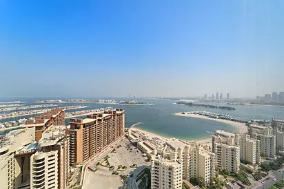 Elegant Studio | High Floor | Palm, Atlantis & Burj Al Arab Views | 5-Star Living