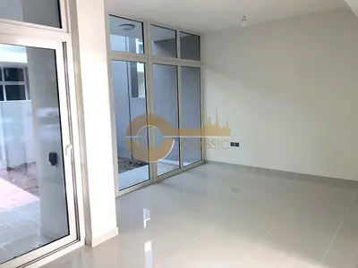 Spacious 3 BR | Back to Back | Rented Unit