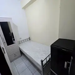 بابوهيل بارتشن(بتلاجه)مفرد لشخص1400درهم شباب، شقه جديده بانضف بنايات ابوهيل،برتشانات،قرب متروالقياده