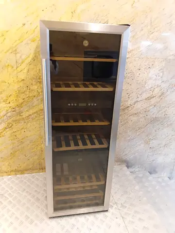 Hoover brand 72 bottles  capcity like new condition  wine cooler