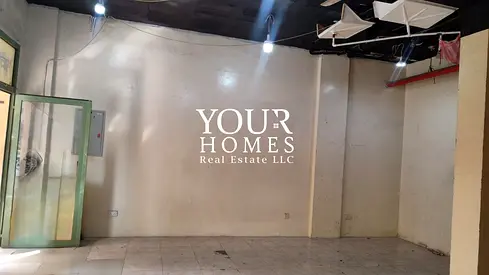 Prime Corner Retail | High Foot Traffic | Ideal for Restaurant