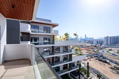 Vacant | Fully Fitted, Furnished |