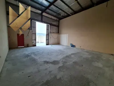 Annual Rent – ​​Warehouse in Industrial Area 18 – Sharjah. Excellent Opportunity. Area: 1000 sq ft