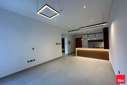 Brand New 1 Bed+Study High Quality Finishing