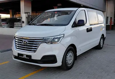 6-seater delivery van