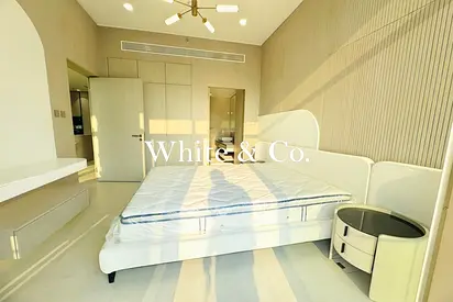 FULLY FURNISHED | BRAND NEW | VACANT NOW