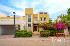 Stand Alone Villa | Huge Plot | Vacant