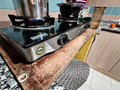 Sanford Gas Stove in Good Condition for Sale