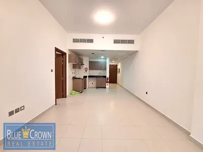 1 Bedroom ! Open kitchen ! 4 execitive allow