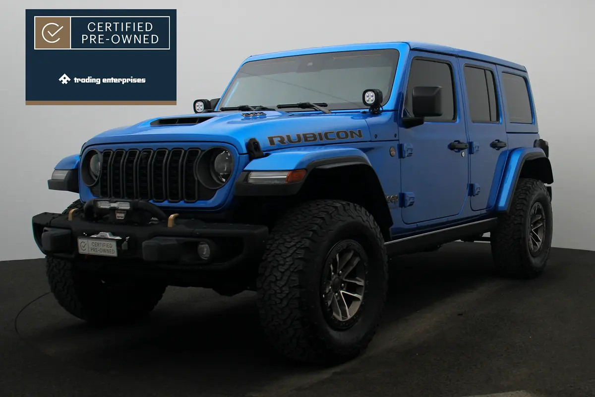 Jeep Wrangler 2024 — photo 1 of 11