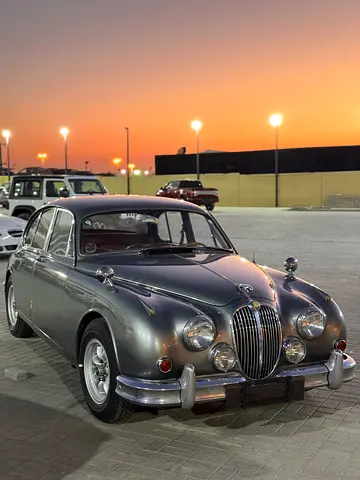 Classic 1967 Jaguar Mark 2 - Japanese Specs - A Timeless Beauty