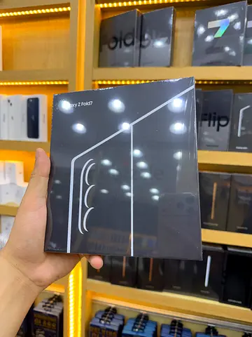 Samsung Galaxy Fold 7 Brand New