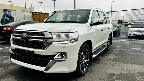 2021 Toyota Land Cruiser VXR Grand Touring - GCC Specs