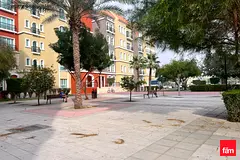 Vacant I Spacious I With Maids