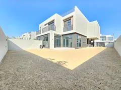 Vastu | Large Plot | Facing Beachfront