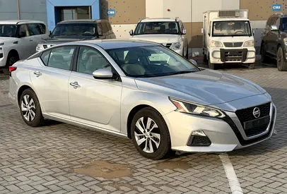 2019 Nissan Altima S GCC original paint in perfect condition