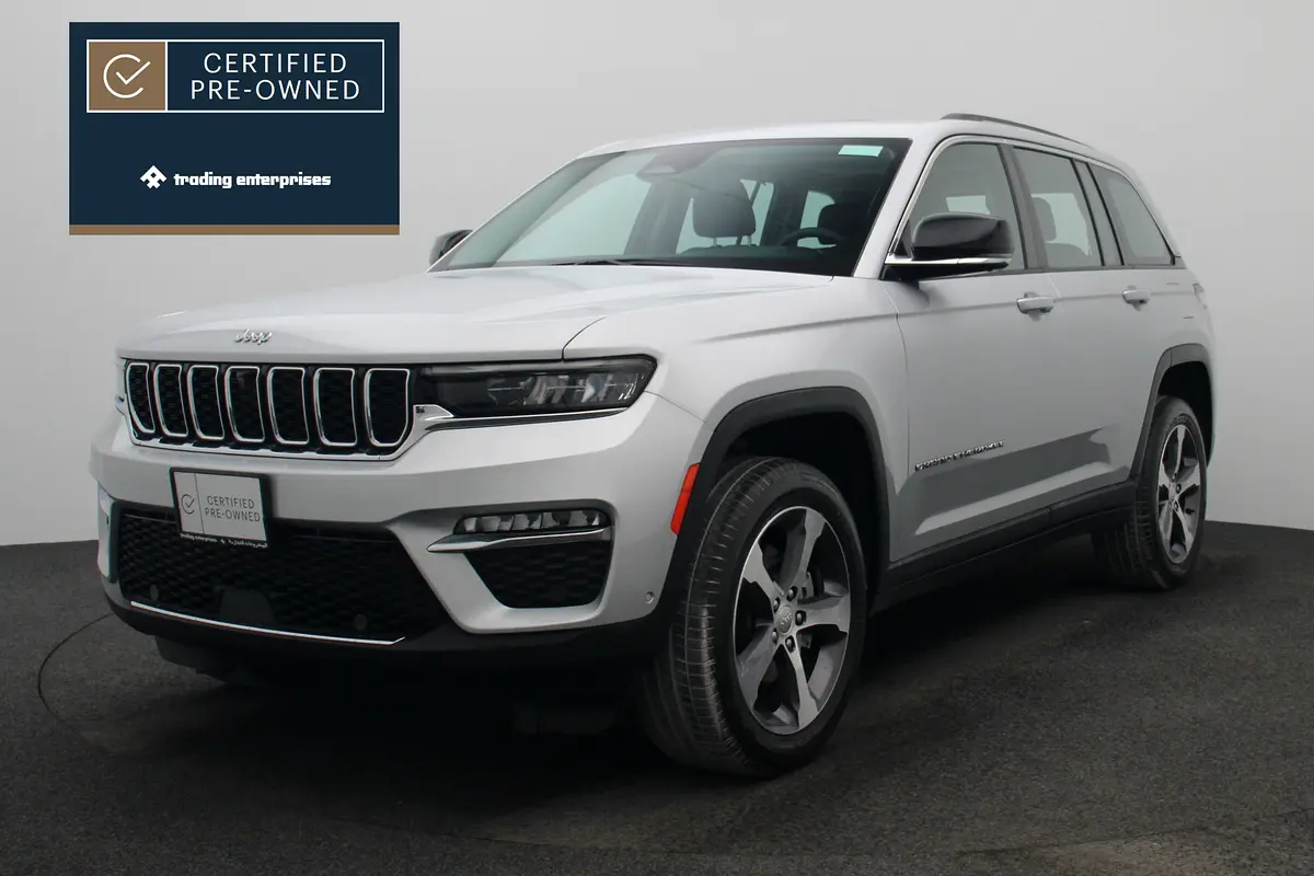 Jeep Grand Cherokee 2024 — photo 1 of 10