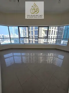 Luxury 3-bedroom master apartment with spacious living room – open view, high-end and luxurious fi
