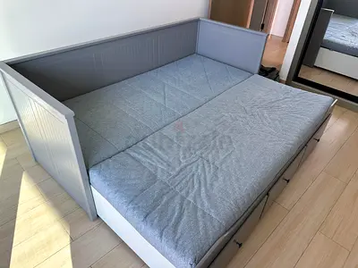 Ikea day bed