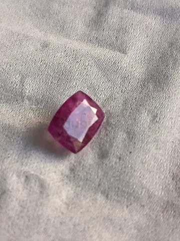 Natural kashmiri pink sapphir