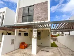 Vacant | Closed Kitchen | Near To The Amenities