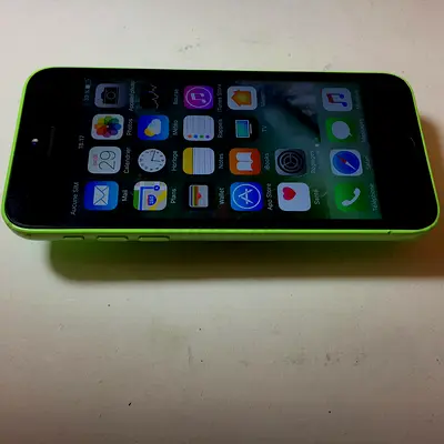 Apple iPhone 5CE (Collector Edition) Lime
