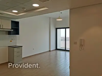 Vacant Soon | Open Foyer Layout | Near Metro