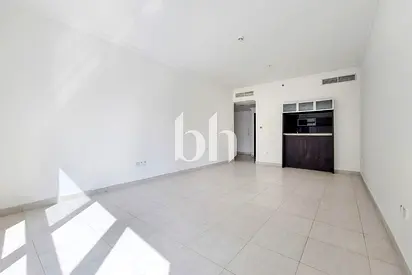 Unfurnished | Chiller Free | Vacant end of April