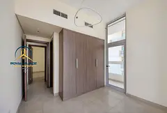 CHILLER FREE | SPACIOUS | ROAD VIEW | ELEGANT