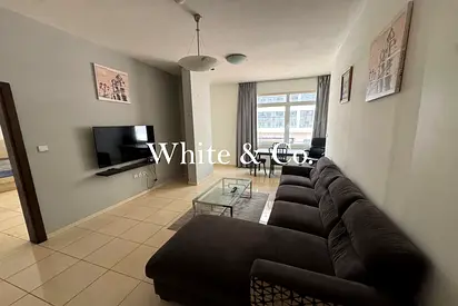 Store Room | Closed Kitchen | Huge Layout