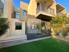 3 BR || Single Row || Close to Amenities