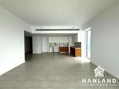 Vacant| Spacious | Prime Location