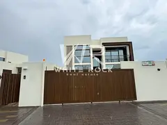 Flexible Payment | Single Row 4BR+M Villa | Vacant