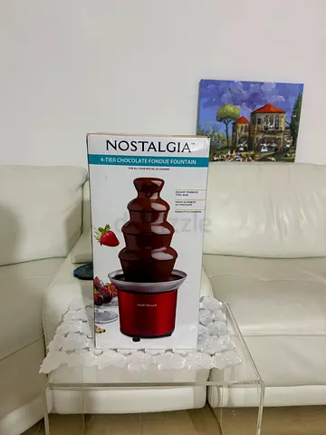 Nostalgia 4-tier Chocolate Fondue Fountain