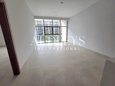 1 Bedroom | Boulevard View | No balcony