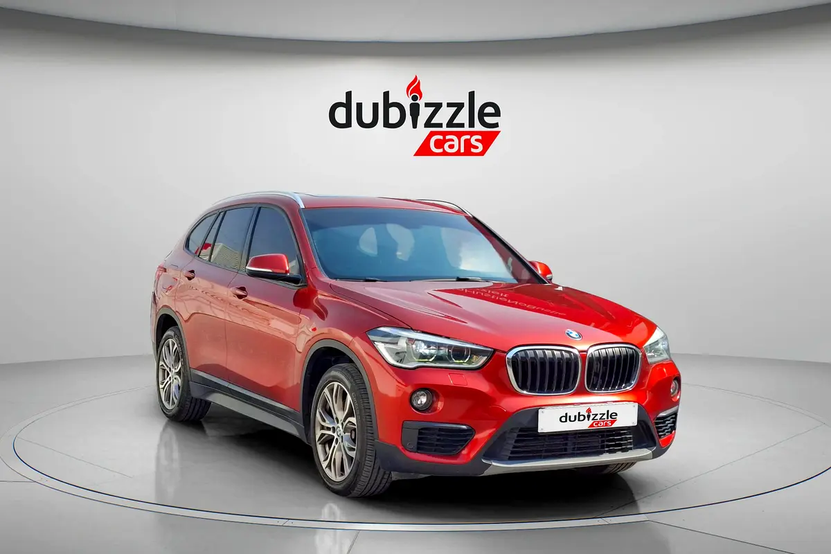BMW X1 2018 — photo 1 of 15