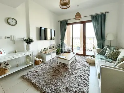 Well Maintained | Bright Unit | Unfurnished