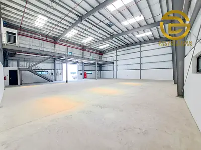 60 KW POWER | Big Loading Area | HIGH CEILING