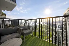 Vacant | Park View | Furnished Property