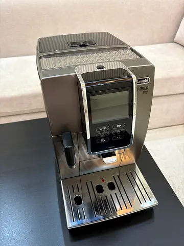 DēLonghi Dinamica Plus Automatic Coffee Machine