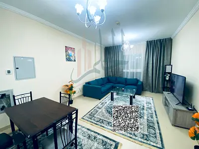 غرفه و صاله مفروشه للايجار الشهري اماره عجمان   🔥🔥 اول   ساكن   🔥🔥  مساحه كبيره 2 حمام ( الغرفه ماستر ) و المطبخ منفصل ..  منطقه حيويه جدا