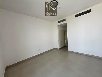 Investment Opportunity | Rented | 3BR-TH Corner |